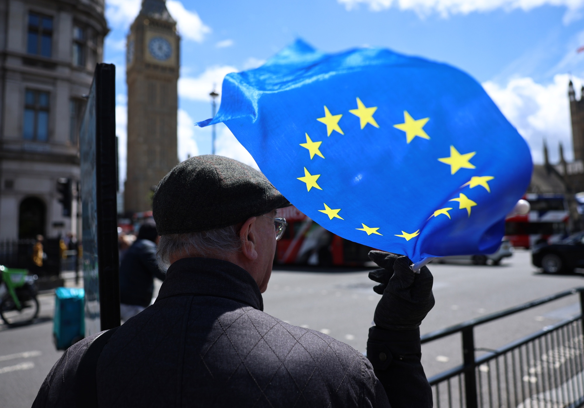 EU Faces Sharp Decline in Support for New Russia Sanctions, Threatening Four-Year Ukraine Strategy