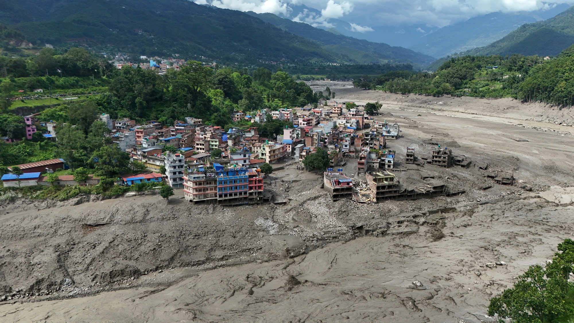 Devastating Flood on Nepal-Tibet Border Leaves Nearly 400 Missing: A Growing Humanitarian Crisis